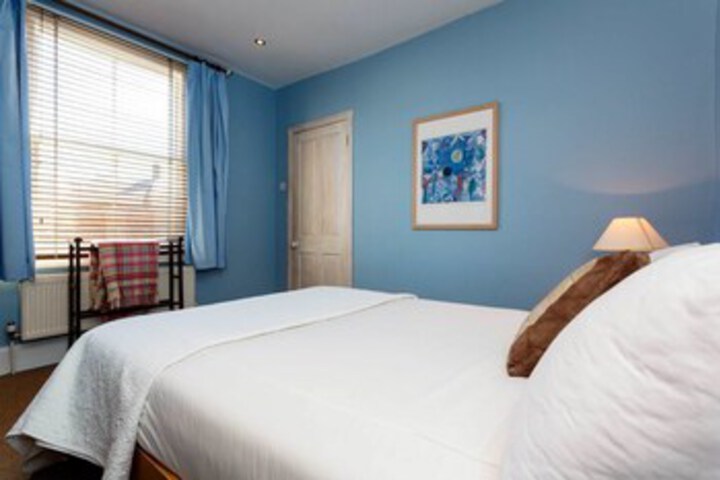 Room 19 of 25
