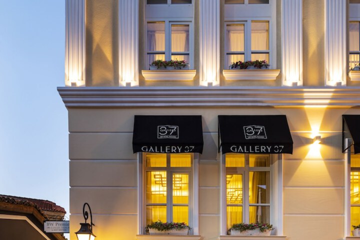 Photo of Gallery 37