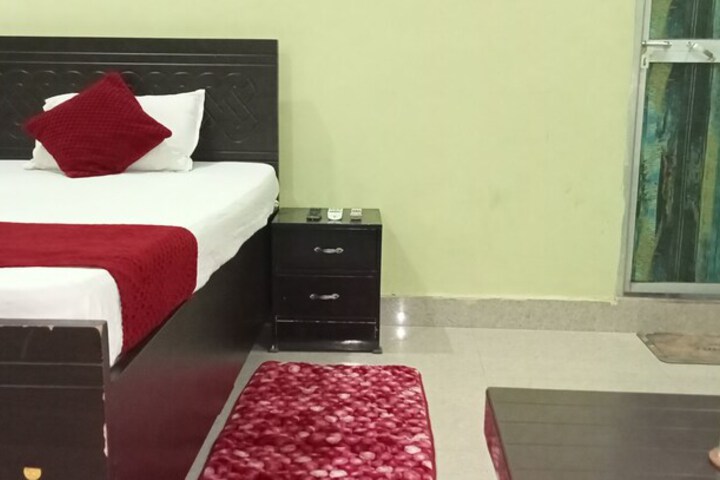 Room 18 of 44