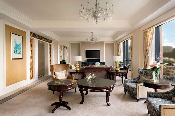 Room 21 of 87