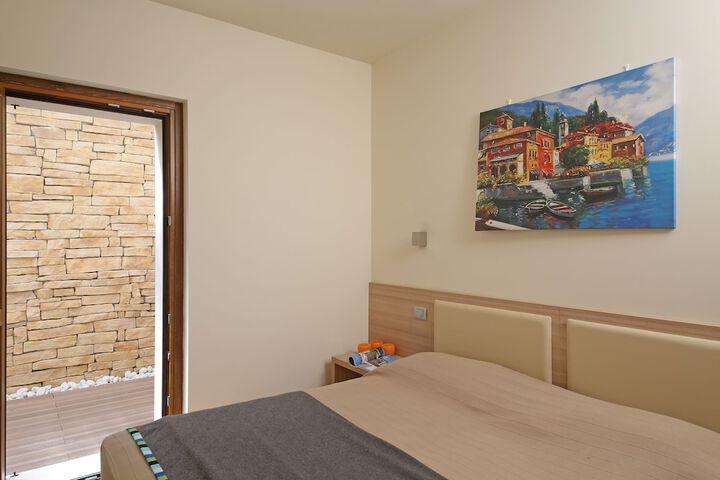 Room 14 of 59