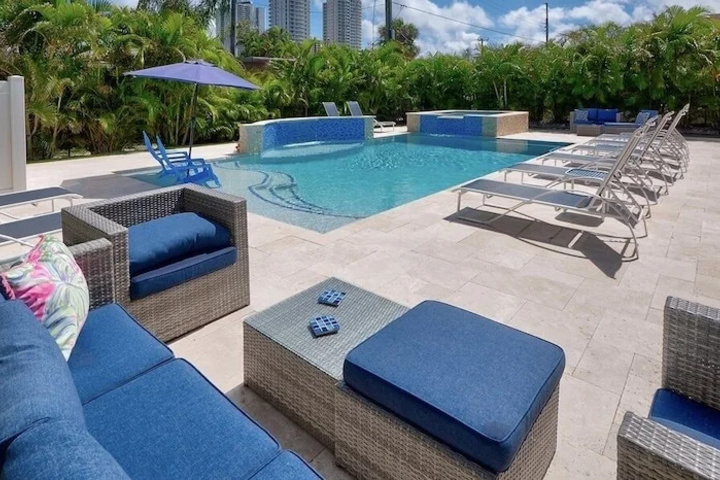 Pool 9 of 19