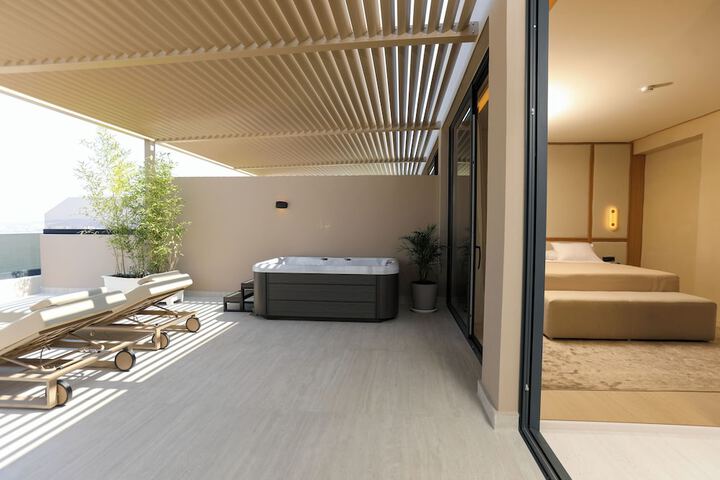 Terrace/Patio 50 of 100