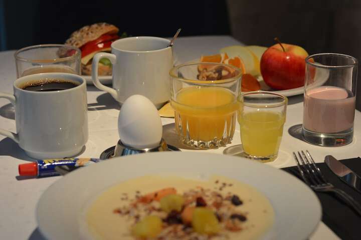 Breakfast meal