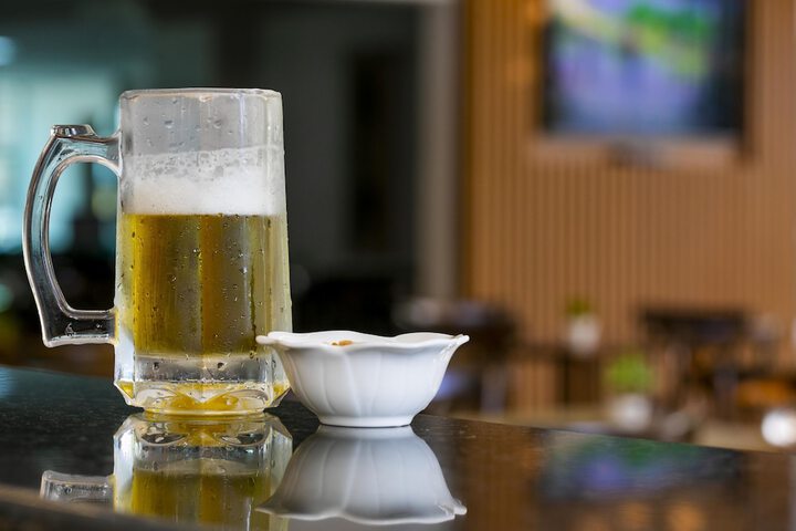 Lounge 61 of 84