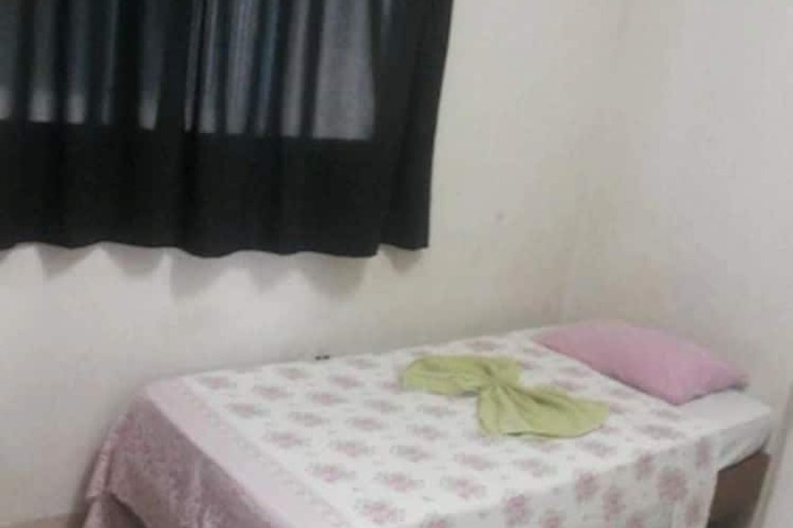 Room 21 of 28