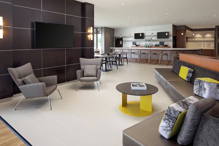 Hotel Interior 3 of 22