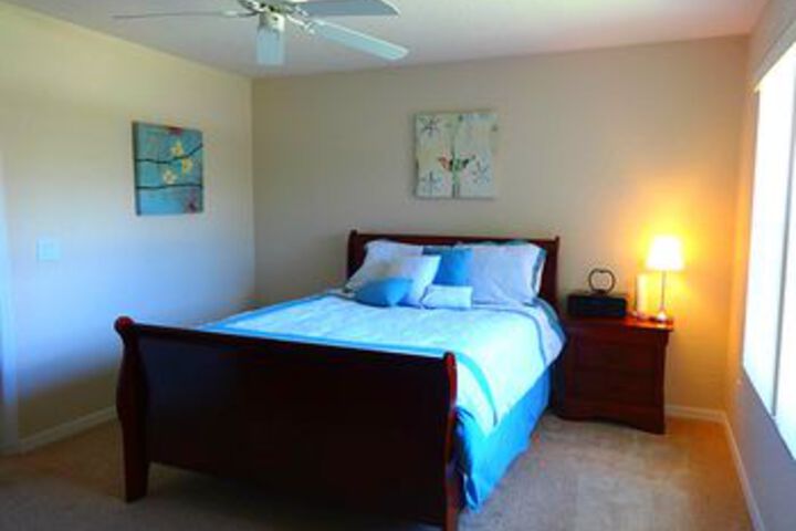 Room 6 of 20