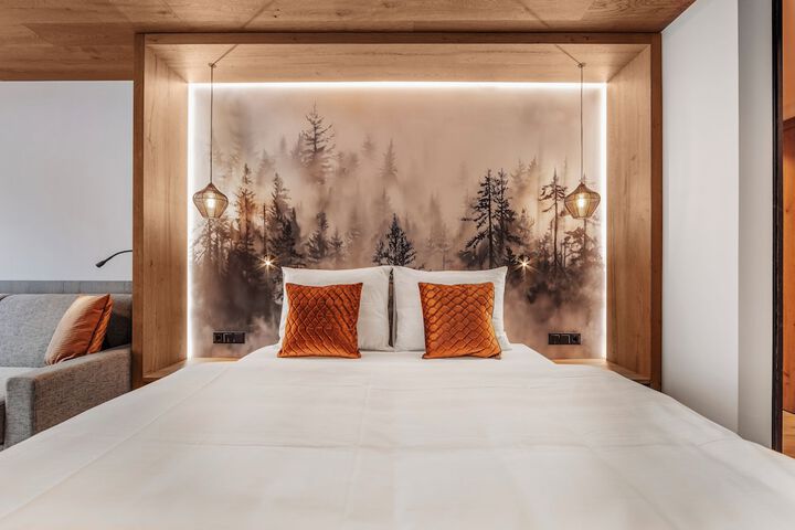 Room 15 of 26