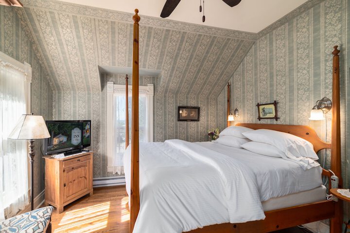 Room 15 of 89