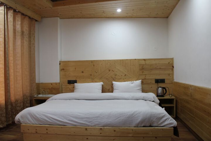 Apple Field House - Hotel in Old Manali