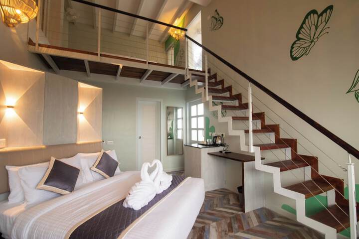 Room 10 of 51