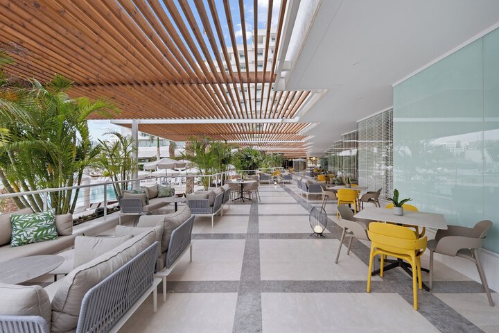 Terrace/Patio 140 of 145