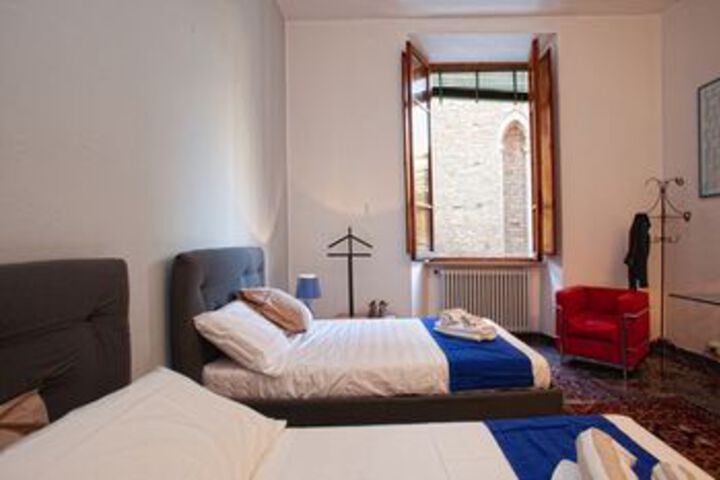 Room 19 of 35