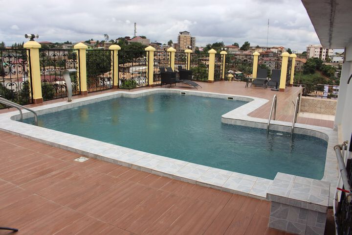 Safyad Hotel