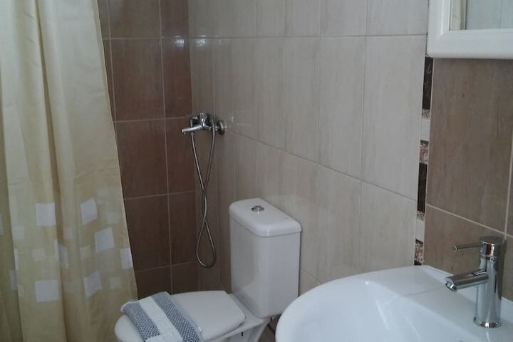 Room 12 of 19
