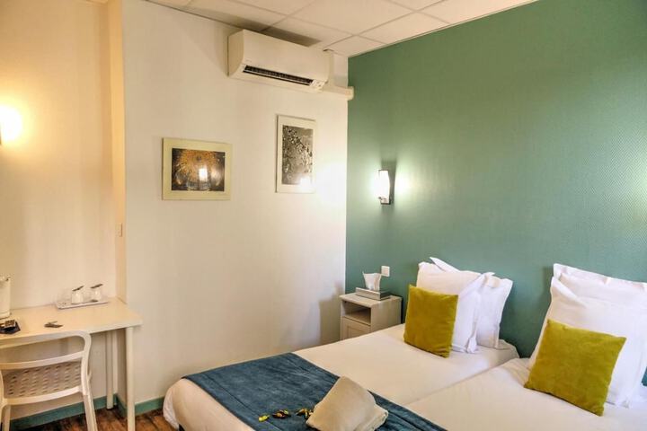Room 18 of 59