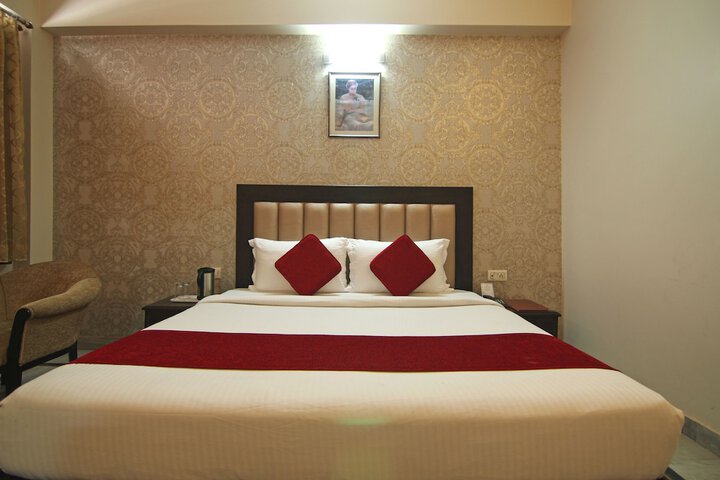 Room 13 of 47