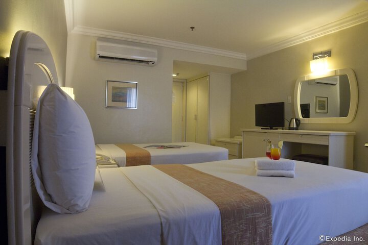 Room 16 of 44