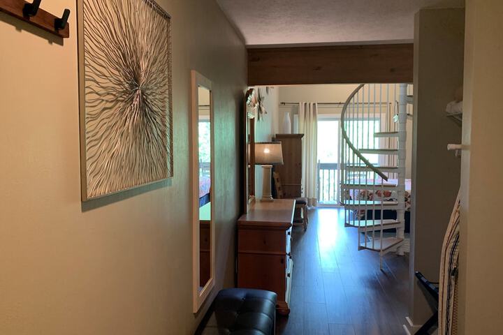 Signature Suite 2 Bedrooms Balcony Mountain View (18 of 26)
