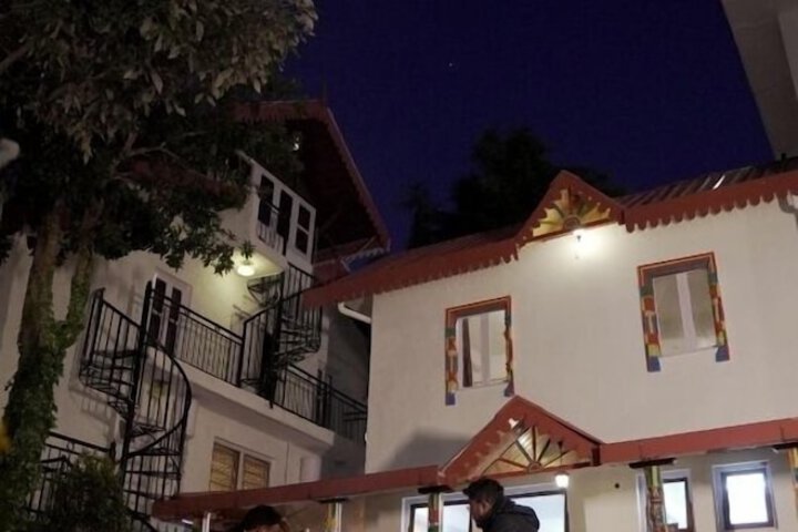 Hotel 107 of 112