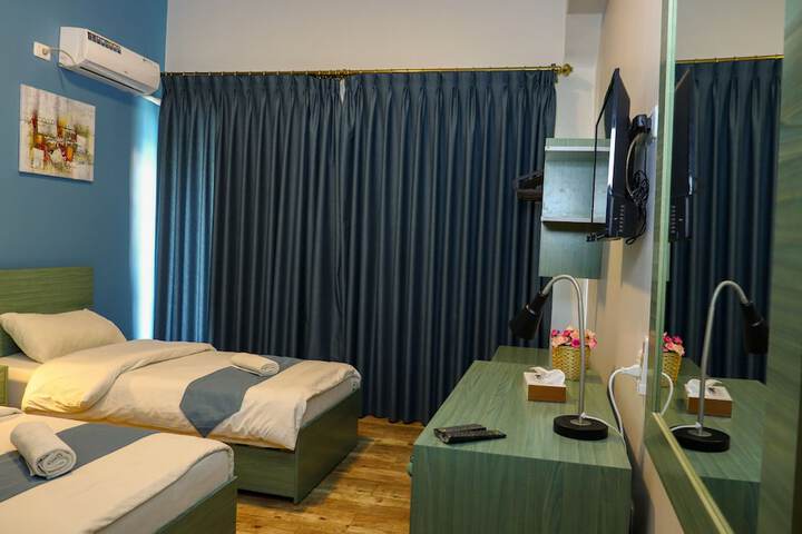 Room 92 of 114