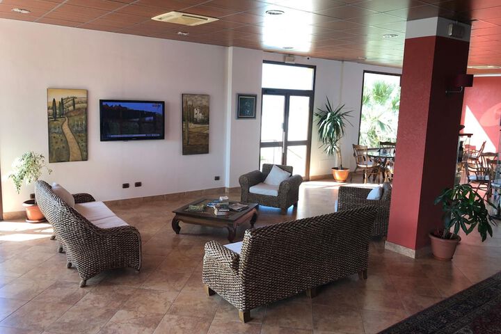 Lobby Entry