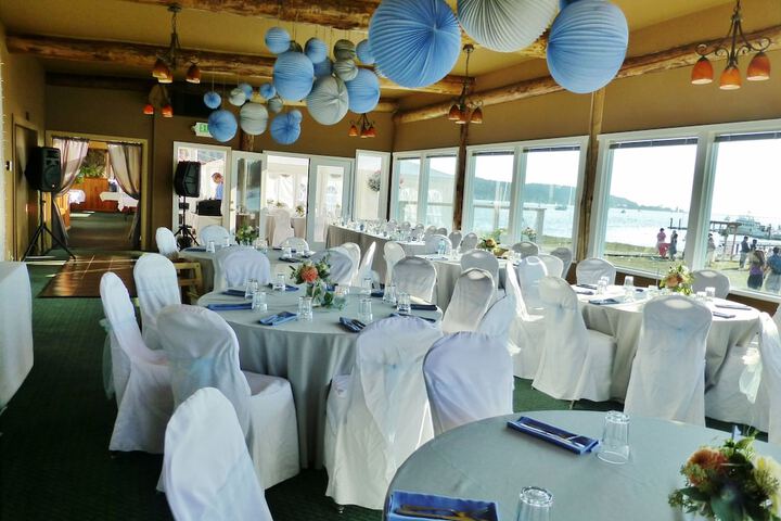 Ballroom/Hall 46 of 90