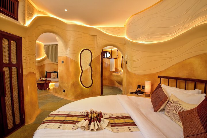 Room 3 of 26