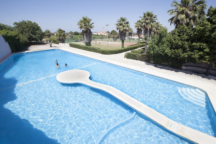 Pool Hotel