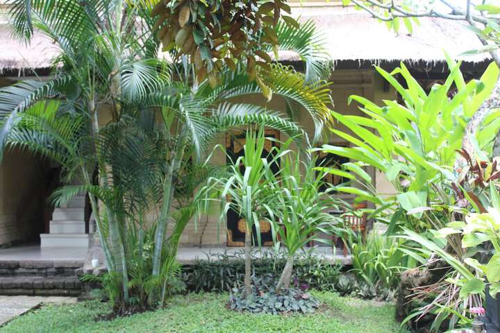 Hotel Exterior 45 of 49