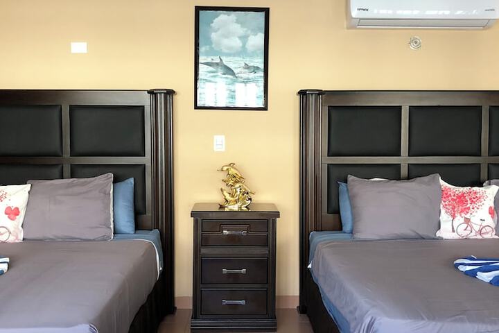 Room 10 of 170