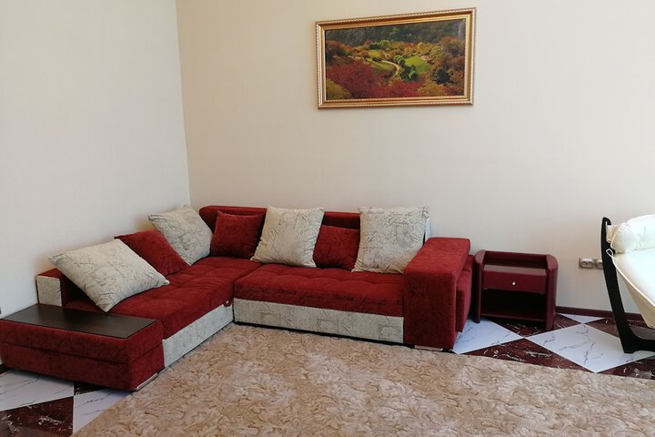 Room 35 of 68