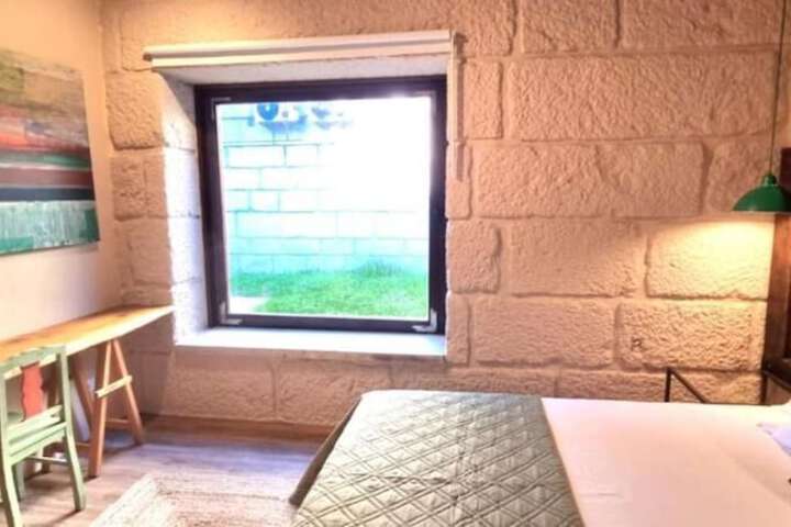 Room 14 of 118