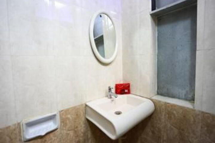 Room 7 of 21