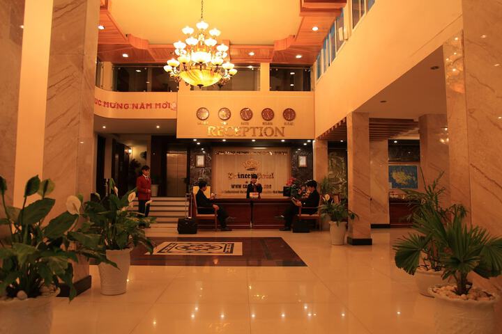 Hotel Interior 4 of 25