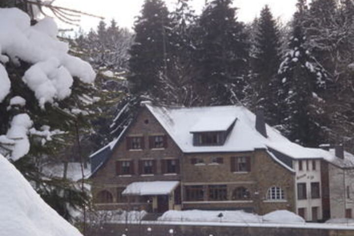 Hotel 4 of 19
