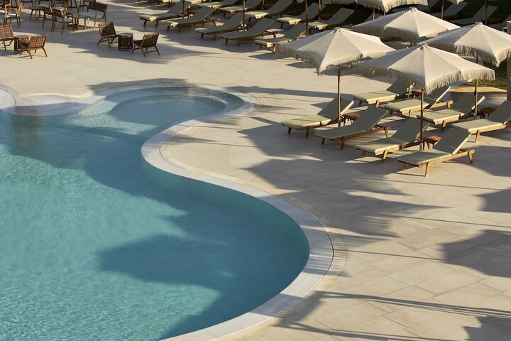 Pool 42 of 59