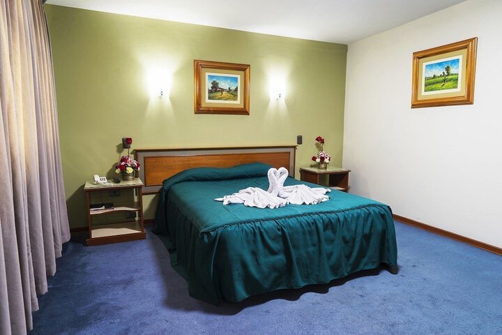 Room 7 of 35
