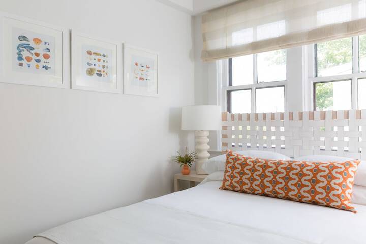 Room 9 of 49
