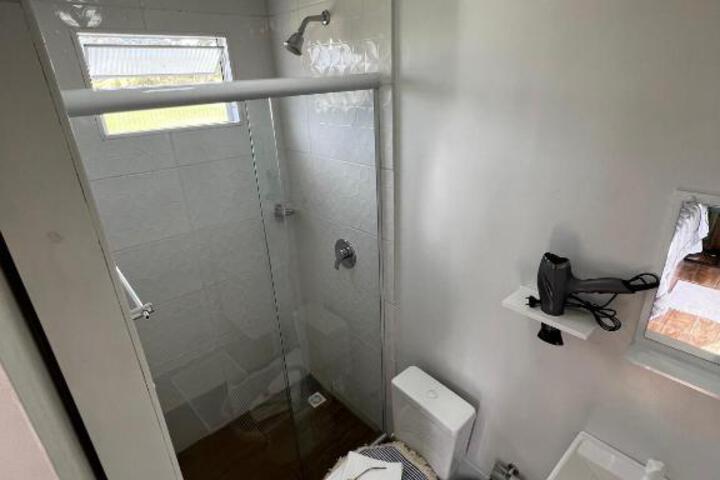Room 6 of 14