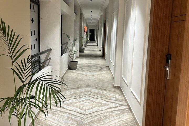 Hotel 2 of 34