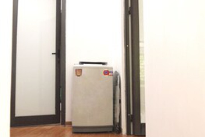 Room 10 of 24