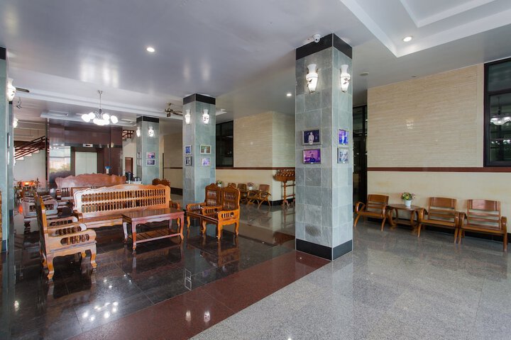 Hotel Interior 10 of 55