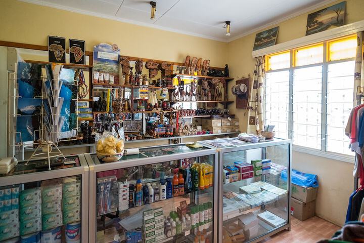 Gift Shop 14 of 31