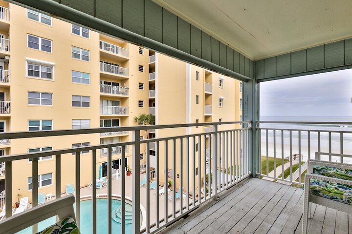 Beach/ocean view