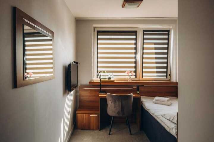 Room 30 of 51