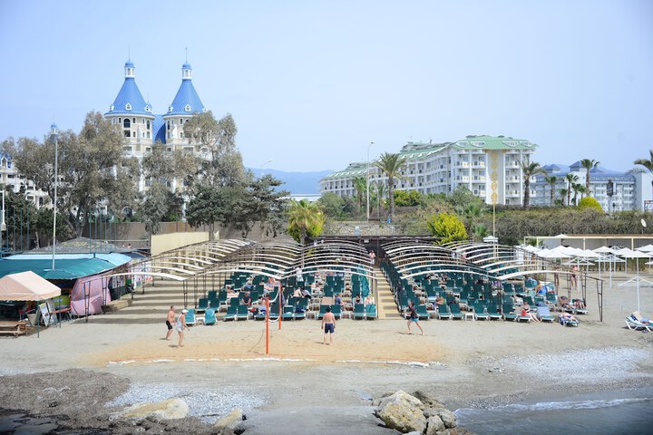 Beach 143 of 170