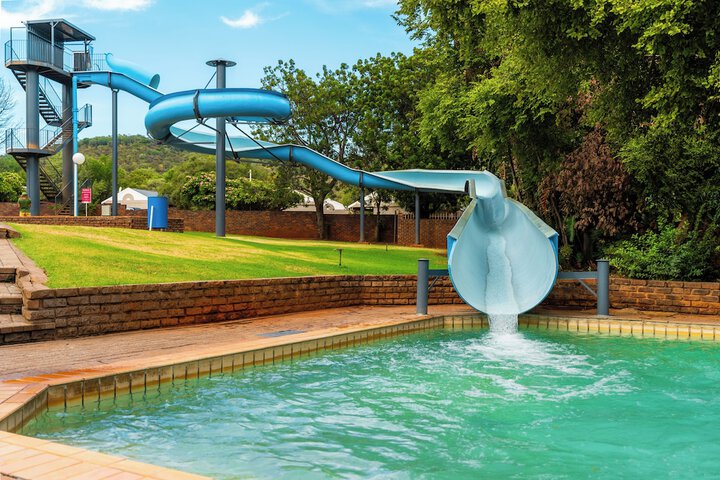 Pool 178 of 236