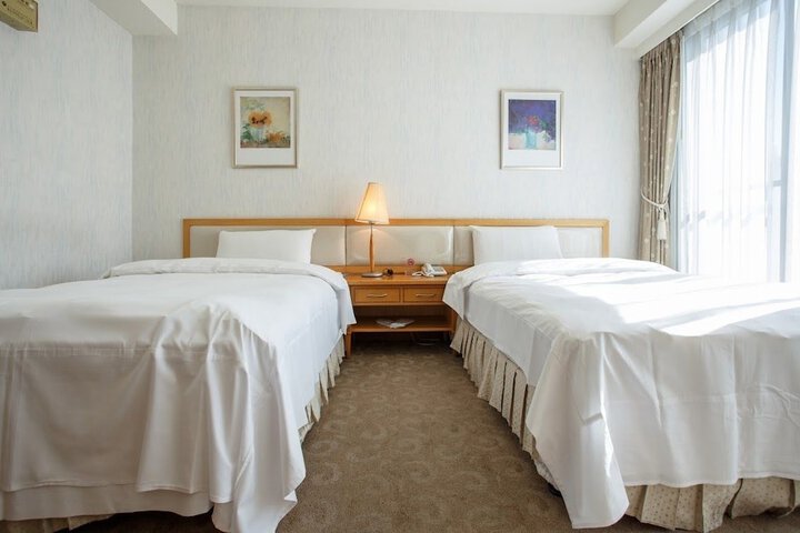 Room 20 of 40